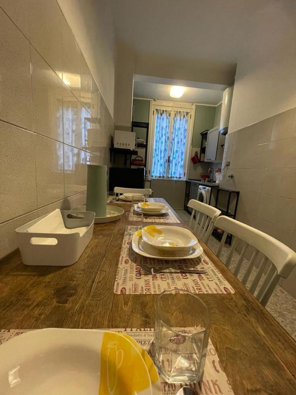 Milano Da Me - Ampio Appartamento Con 2 Camere Da Letto Bagian luar foto